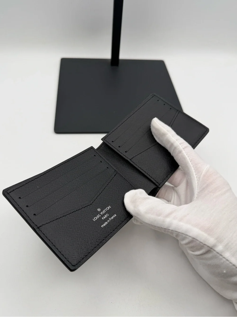 Louis Vuitton Damier Bi Fold Wallet